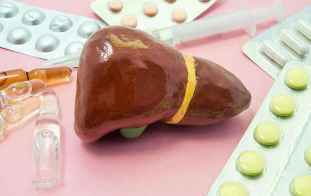 春季养肝：白癜风吃肝脏小心中毒 如何养肝护肝